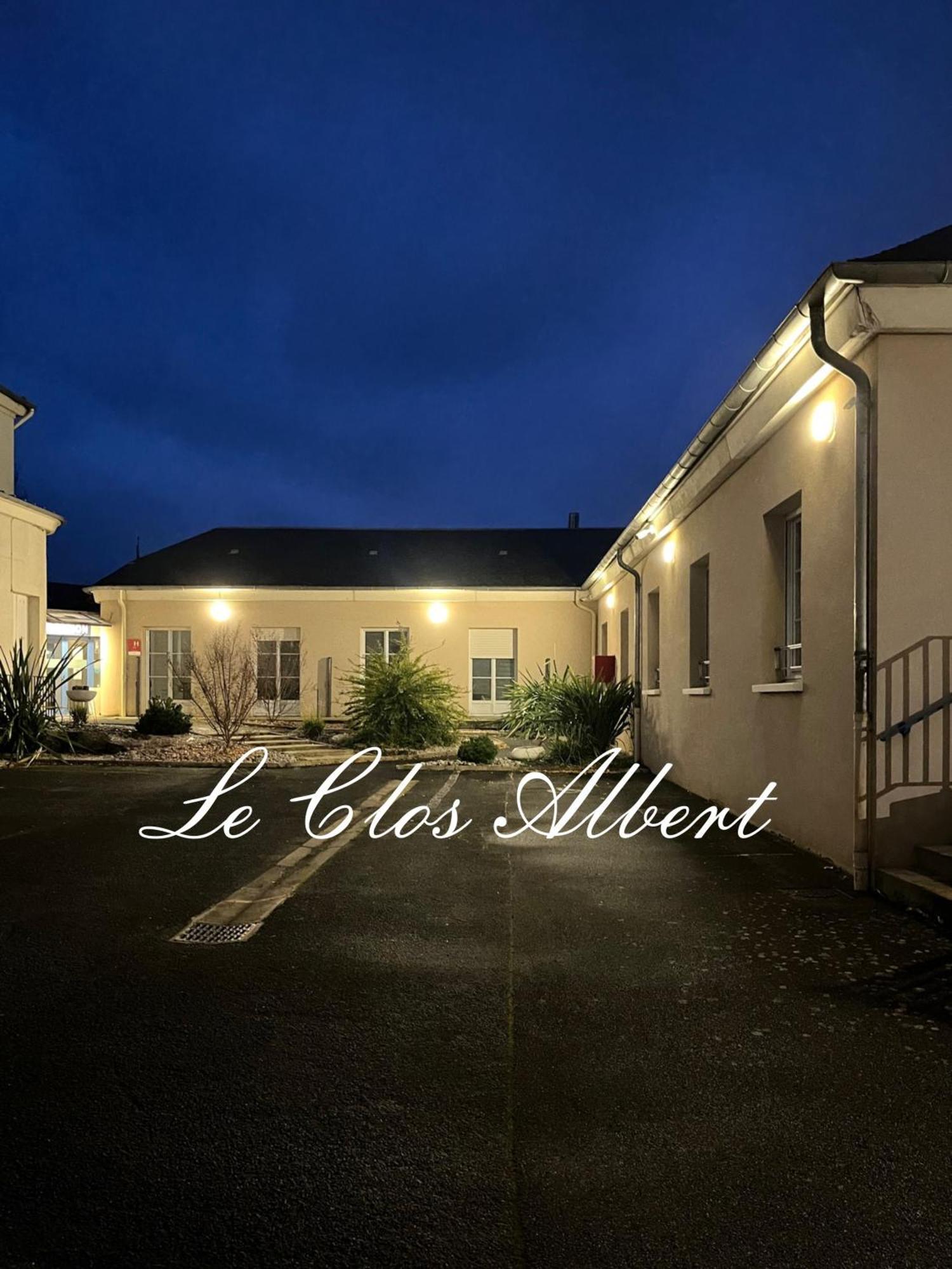 Le Clos Albert Лудён Экстерьер фото